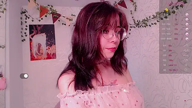 Snapshot of _miraclecattt_ chatting on 10/25/25, 03:03  miraclecattt  online show from 10/25/25, 03:03
