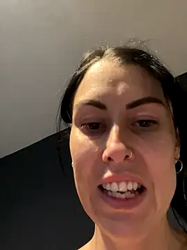 Snapshot of xCharlie_MILFx chatting on 10/16/25, 12:11 xCharlie MILFx online show from 10/16/25, 12:11