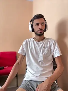 Snapshot of iendriw chatting on 03/14/25, 01:35 iendriw online show from 03/14/25, 01:35