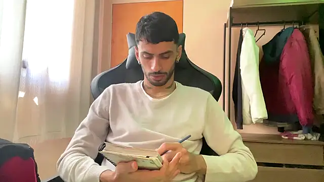 Snapshot of iendriw chatting on 09/10/25, 04:29 iendriw online show from 09/10/25, 04:29