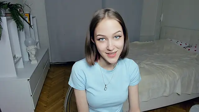 EmmaKellerf online show from 03/04/25, 01:34