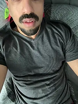 jojofloflo online show from 03/03/25, 07:21