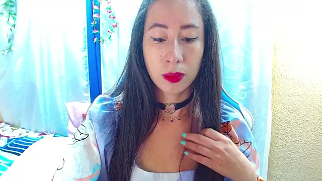 Gia leinn online show from 11/05/25, 01:44