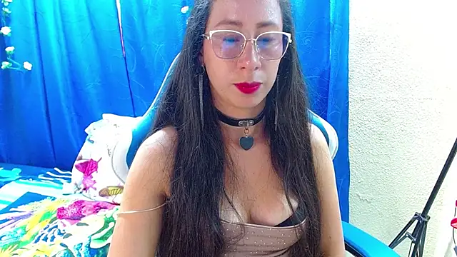 Gia leinn online show from 04/30/26, 08:57