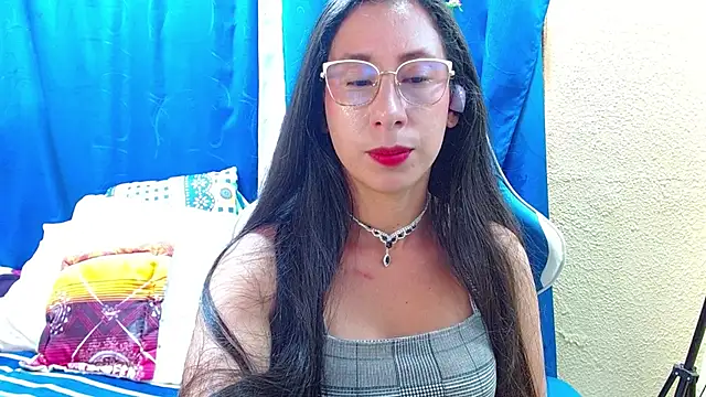 Gia leinn online show from 06/18/26, 09:19