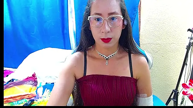 Gia leinn online show from 06/24/26, 03:44