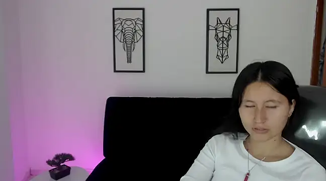 Snapshot of xoxo_kiitty chatting on 03/01/25, 12:12 xoxo kiitty online show from 03/01/25, 12:12