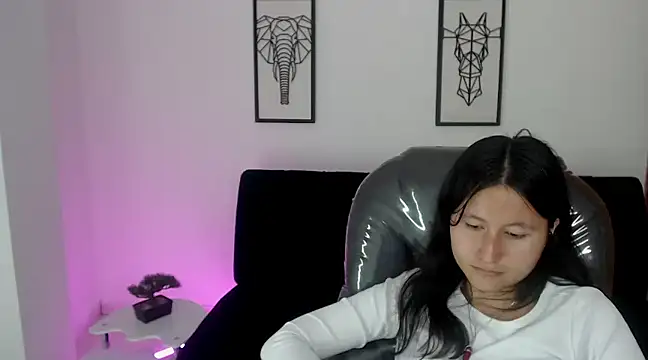 Snapshot of xoxo_kiitty chatting on 03/01/25, 03:16 xoxo kiitty online show from 03/01/25, 03:16