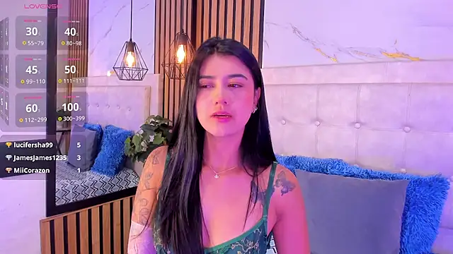 Snapshot of Madyson18 chatting on 04/01/26, 01:41 Madyson18 online show from 04/01/26, 01:41