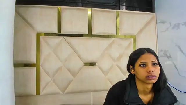 Kendall 6669 online show from 11/18/25, 12:42