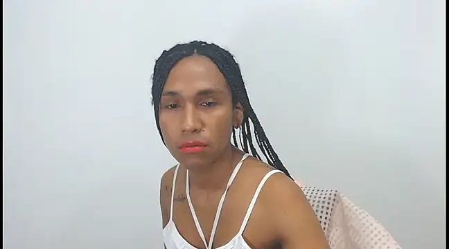 Snapshot of red_veltet chatting on 03/12/25, 11:42 red veltet online show from 03/12/25, 11:42
