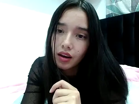 Snapshot of _luna_777 chatting on 09/29/25, 01:33 luna 777 online show from 09/29/25, 01:33