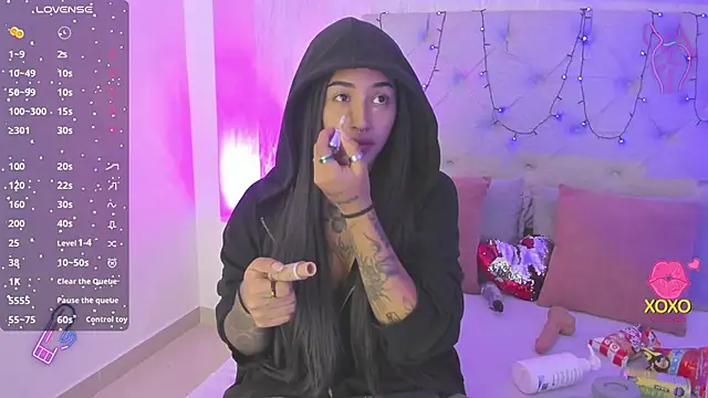 goth tasha online show from 10/22/25, 07:35