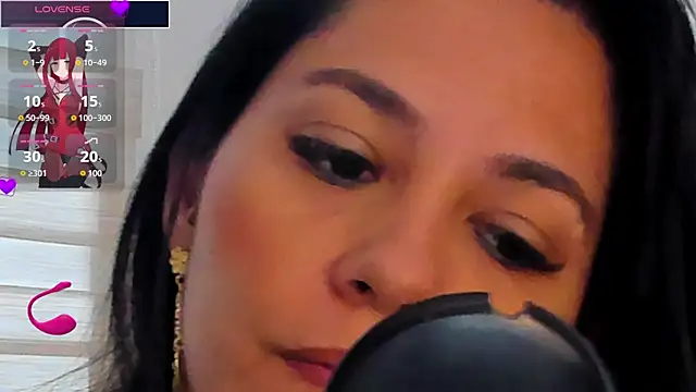 isabellarous- online show from 07/07/26, 11:58