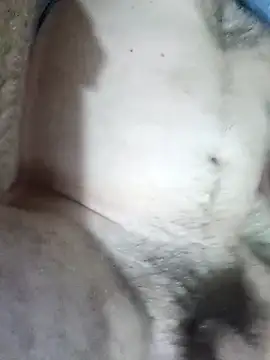 Snapshot of YUCA_MILKMAN chatting on 12/15/25, 01:10 YUCA MILKMAN online show from 12/15/25, 01:10