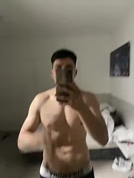 Snapshot of MaxxxSteil chatting on 03/18/25, 09:31 MaxxxSteil online show from 03/18/25, 09:31