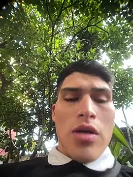 Snapshot of MaxxxSteil chatting on 03/22/25, 12:25 MaxxxSteil online show from 03/22/25, 12:25