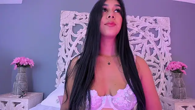 AnnieGibbyns online show from 06/19/26, 08:45