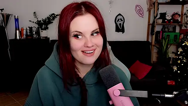 Snapshot of Della_Ideal chatting on 01/05/26, 06:11 Della Ideal online show from 01/05/26, 06:11