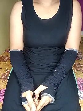 Snapshot of geetha_telugu_kan277 chatting on 01/05/26, 05:49 geetha telugu kan277 online show from 01/05/26, 05:49