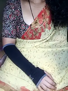 Snapshot of geetha_telugu_kan277 chatting on 01/15/26, 03:05 geetha telugu kan277 online show from 01/15/26, 03:05