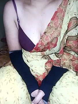 Snapshot of geetha_telugu_kan277 chatting on 01/16/26, 06:17 geetha telugu kan277 online show from 01/16/26, 06:17