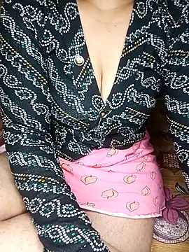 Snapshot of geetha_telugu_kan277 chatting on 02/17/26, 06:32 geetha telugu kan277 online show from 02/17/26, 06:32