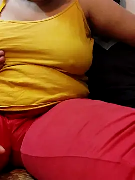 mythilli online show from 03/17/25, 12:35