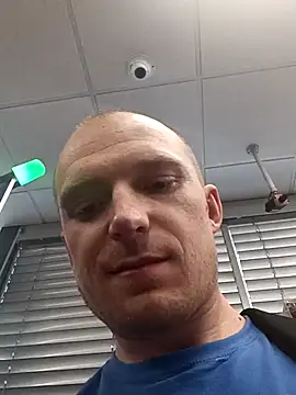 Snapshot of great_feeling chatting on 03/14/26, 08:20 great feeling online show from 03/14/26, 08:20