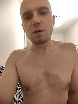 Snapshot of great_feeling chatting on 03/18/26, 10:02 great feeling online show from 03/18/26, 10:02