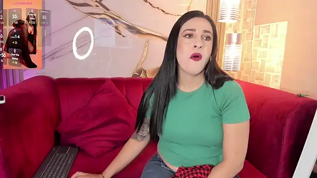 Bella williamss  online show from 11/11/25, 07:47