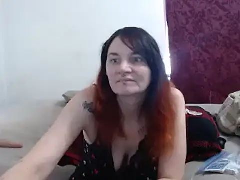 Snapshot of Hotmodel1984 chatting on 10/29/25, 05:04 Hotmodel1984 online show from 10/29/25, 05:04