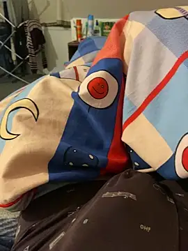 zou 9997 online show from 12/21/25, 02:08