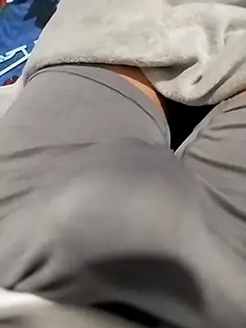 maynor1233 online show from 10/22/25, 10:09