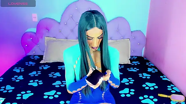 Julie Lovelyx1 online show from 06/16/26, 04:59