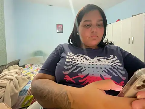 thataa paixao online show from 03/17/25, 07:15