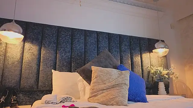 Ariannaa Suarez1 online show from 09/08/25, 07:46