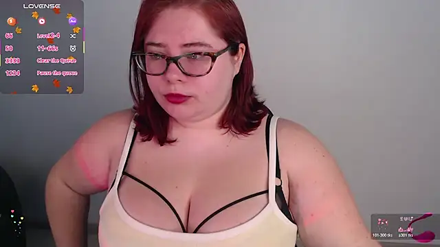 Lily lu one online show from 11/14/25, 10:36