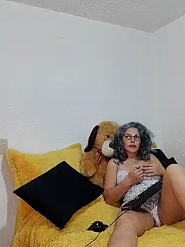 Victoria Lover online show from 03/23/25, 01:53