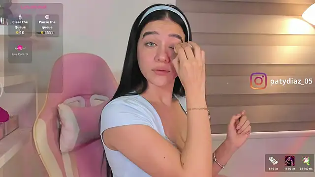 MiiaParker6972 online show from 05/12/26, 12:52