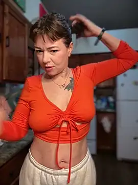 NaughtyLittleVeteran online show from 11/27/25, 09:22