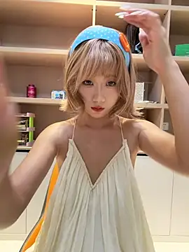 Snapshot of Xiaoxia-Baby chatting on 08/05/26, 06:16 Xiaoxia-Baby online show from 08/05/26, 06:16
