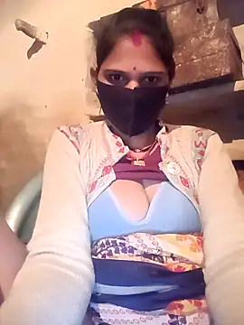 Chhavi Chadha online show from 11/29/25, 02:09