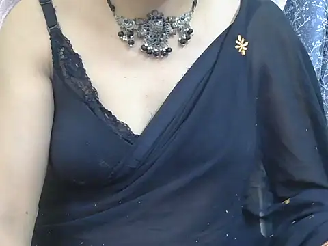 Lovely Manvi online show from 11/02/25, 12:18