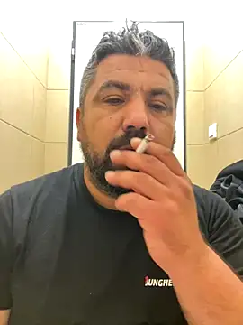 Snapshot of Alexander18edd chatting on 09/10/25, 10:59 Alexander18edd online show from 09/10/25, 10:59