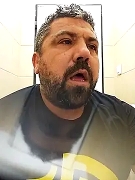 Snapshot of Alexander18edd chatting on 10/07/25, 10:34 Alexander18edd online show from 10/07/25, 10:34