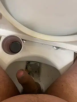 Snapshot of Alexander18edd chatting on 10/28/25, 07:01 Alexander18edd online show from 10/28/25, 07:01