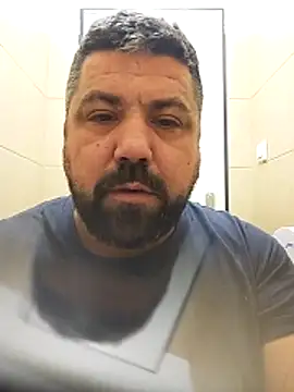 Snapshot of Alexander18edd chatting on 11/28/25, 12:19 Alexander18edd online show from 11/28/25, 12:19