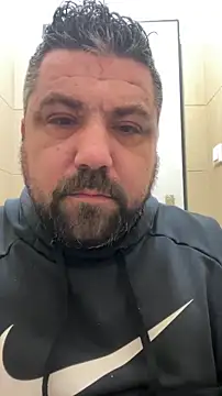 Snapshot of Alexander18edd chatting on 02/19/26, 10:11 Alexander18edd online show from 02/19/26, 10:11