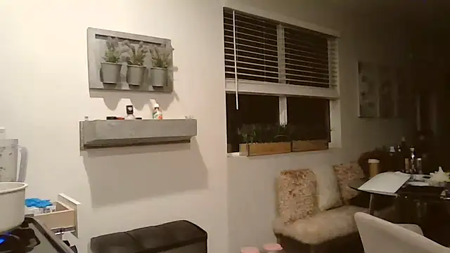 princesskimamii online show from 11/02/25, 09:33